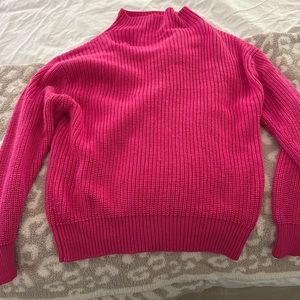 Aritzia sweater